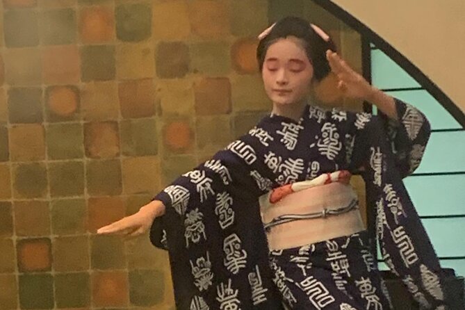 Kagoshima Hot-Pot Dining and Traditional Satsuma Dance Evening - Dinner and Traditional Satsuma Dance