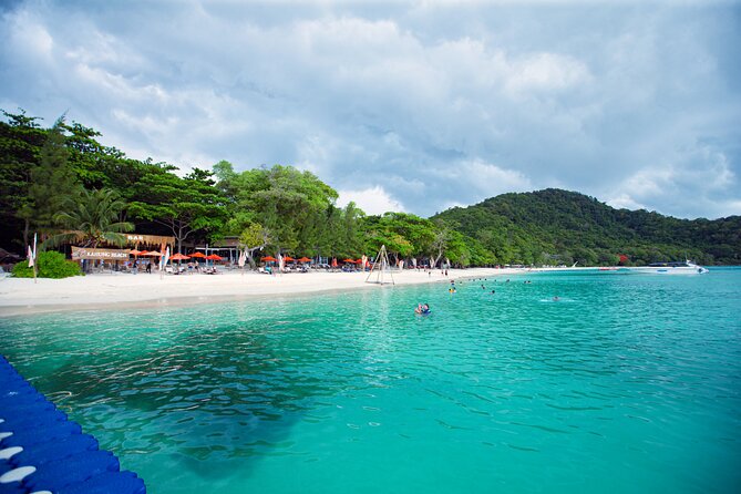 Kahung Beach - Koh Hey (Coral Island) and Racha Island - Discovering Koh Hey (Coral Island)