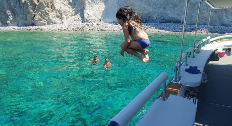 Kaiki Cruise to Antiparos & Despotiko Including BBQ Lunch - Duration and Itinerary