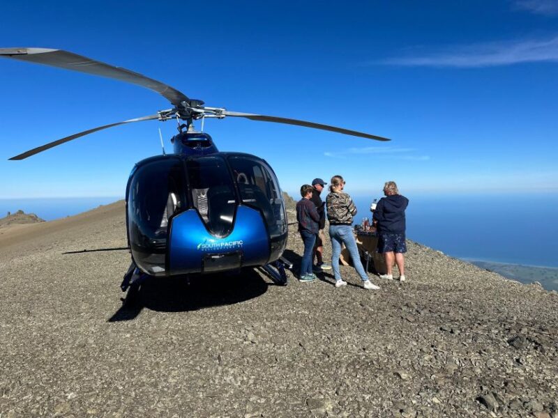 Kaikoura: Helicopter & Gin Tasting ON THE MOUNTAIN - Gin Tasting Experience