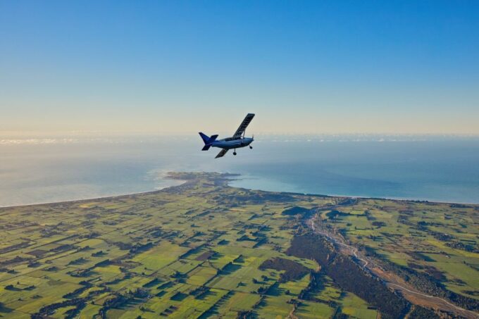 Kaikoura: Premium Whale Watching Flight - Booking and Pricing