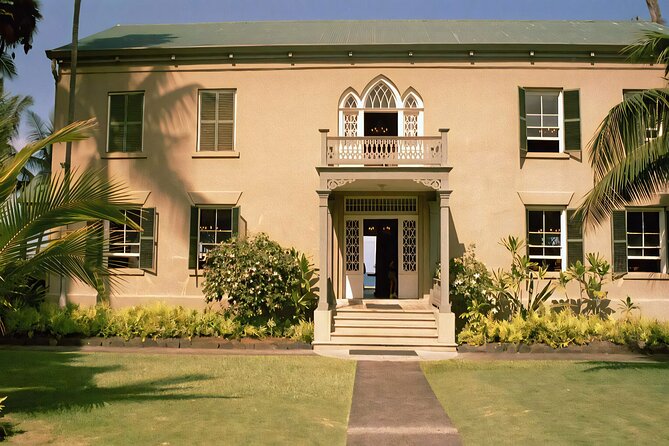 Kailua-Kona Haunted History Walking Ghost Tour - Focus on Local Folklore and History