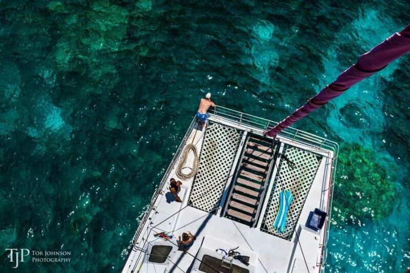 Kailua-Kona: Kealakekua Bay Snorkel and Sail with Lunch - The Departure and Setting Sail