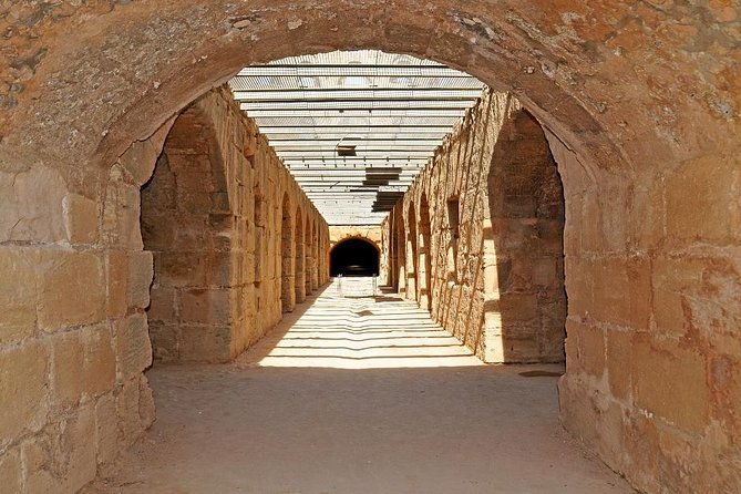 Kairouan and El Jem Private Day Tour With Lunch & Licensed Guide - Transport and Accessibility