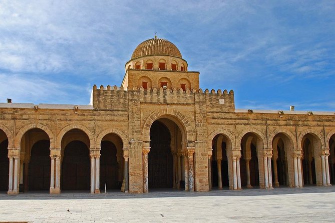 Kairouan and El Jem Small Group Tour From Tunis With Lunch - Explore El Djems Roman Grandeur