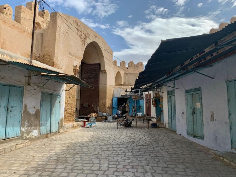 Kairouan: Indiana Jones Film Site Tour in Historic Old City - Key Filming Locations