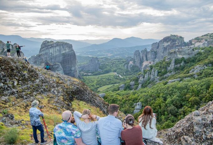 Kalabaka/Kastraki: Meteora Sunset, Monastery, and Caves Tour - Frequently Asked Questions