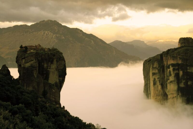 Kalabaka: Meteora Monasteries Minibus Tour With Photo Stops - Inclusion Details