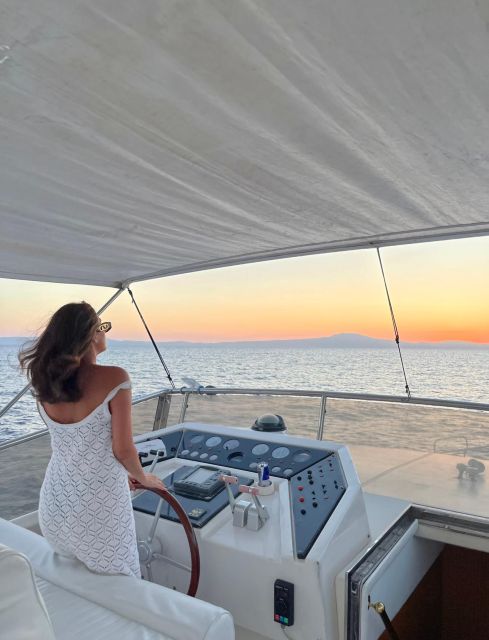 Kalamata: 2-Hour Sunset Cruise With Local Wine & Fruit Salads - Key Points