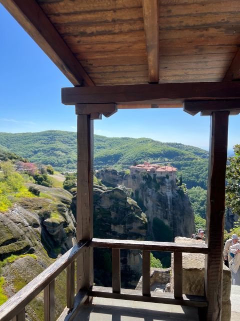Kalambaka: Meteora Guided Tour With Local Guide - Itinerary