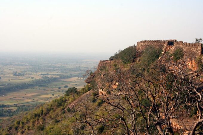 Kalinjar Fort Full Day Detailed Tour From Khajuraho - Booking Information