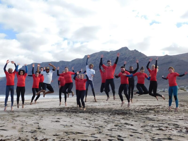 Kalufa Surf School in Caleta De Famara, Lanzarote - Group Size and Supervision