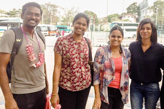 Kalutara City to Colombo Airport (CMB) Private Transfer - Review and Rating