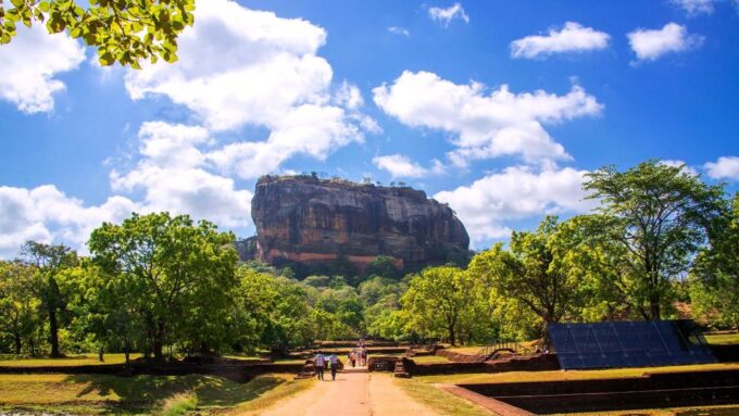 Kalutara: From Sigiriya Lion Rock and Dambulla Day Tour - Frequently Asked Questions