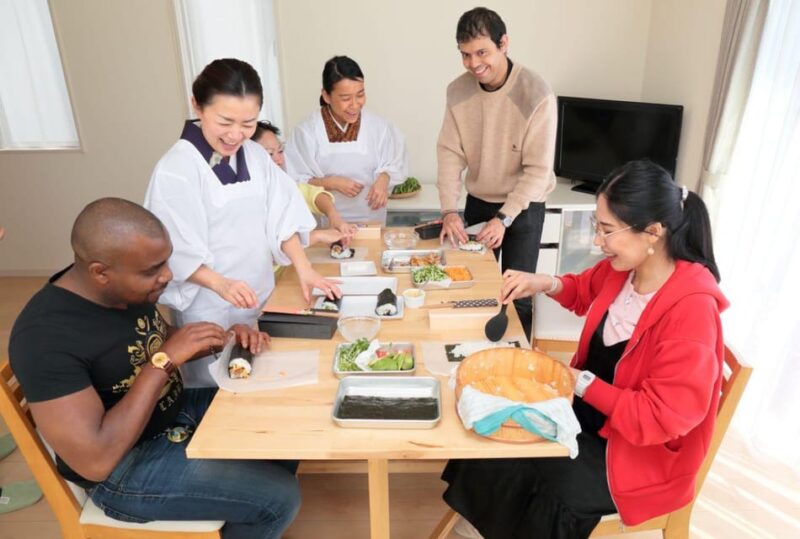 Kamakura: Sushi Roll Bento Cooking Class - Vegan and Dietary Options