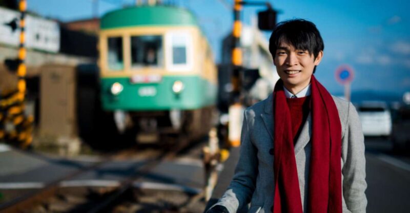 Kamakura Tour With Pro Photographer: Anime Train & Fuji View - Key Points