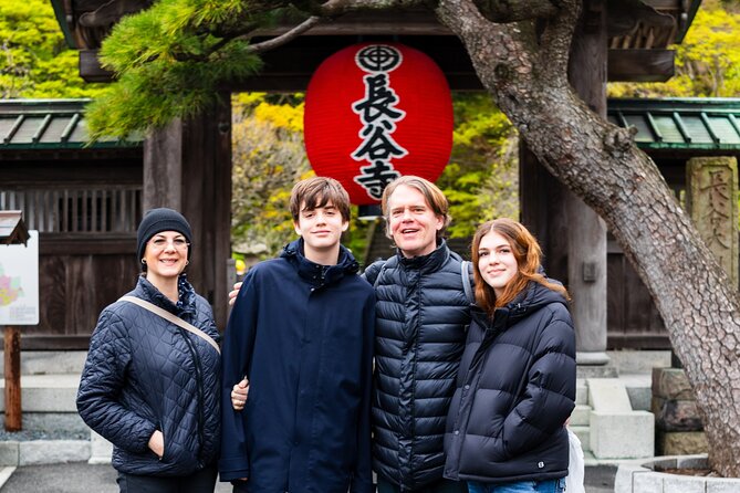 Kamakura Tour With Pro Photographer: Great Buddha & Hase Temple - Photo Delivery and Sharing