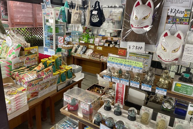 Kamakura: Visit Great Buddha and Shopping Experience - Shopping Experience