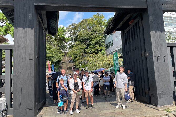 Kamata Tokyo: Culinary Delights & Local Life Adventures! - Navigating the JR Keihin-Tohoku Line