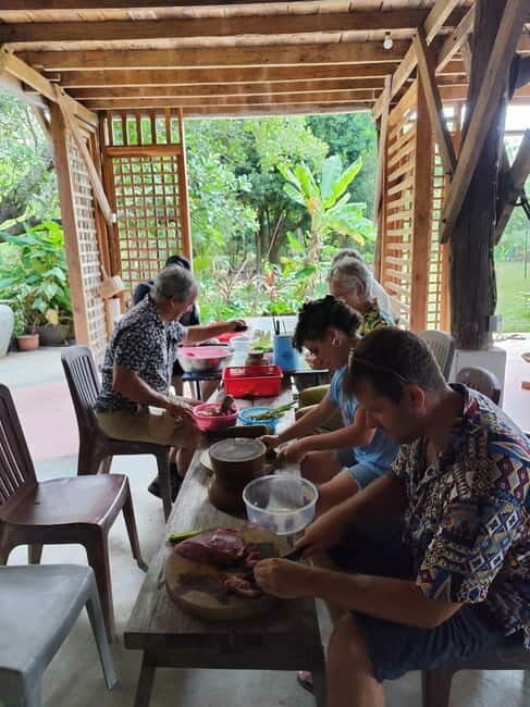 Kampot Countryside: Authentic Khmer Cooking Class - The Market Visit: Buying the Freshest Supplies