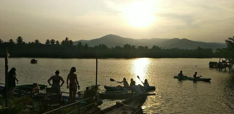 Kampot Countryside & Pepper Farm Tour, Kayak Trip with Lunch - Secret Lake (Brotek Krola Water Dam)