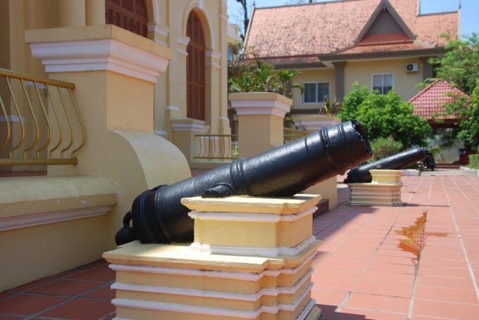 Kampot: Free Walking Tour - Post-Tour Options