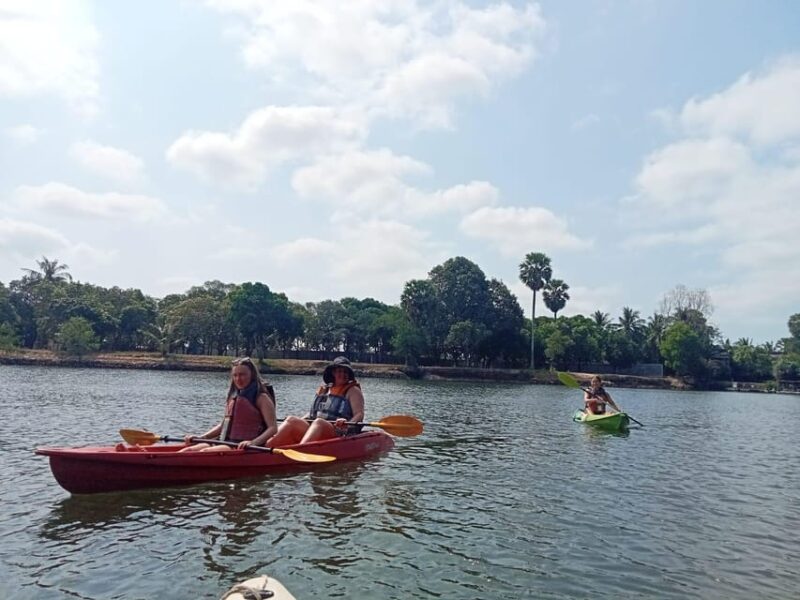 Kampot Tours- La Plantation and Kep-.Crab Market - Kep Beach Exploration