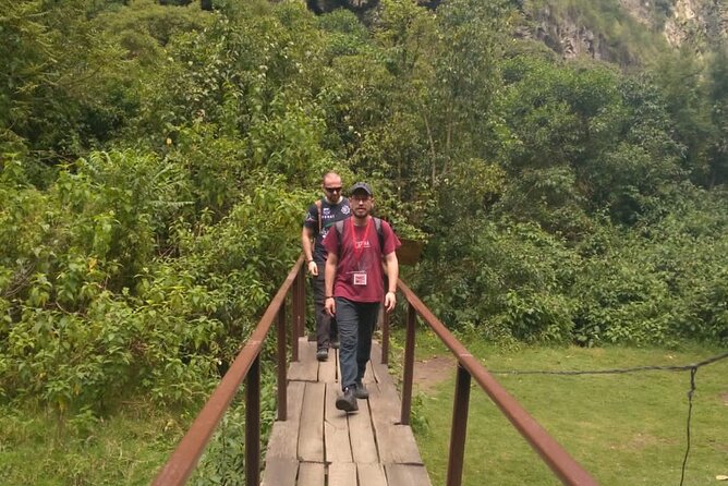 Kana Yaku Trek - Role of the National Tour Guide