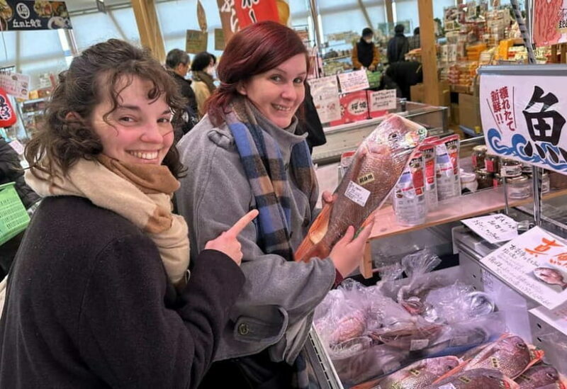 Kanazawa: 2-Hour Private Tour of Omicho Market with Tastings - Key Points