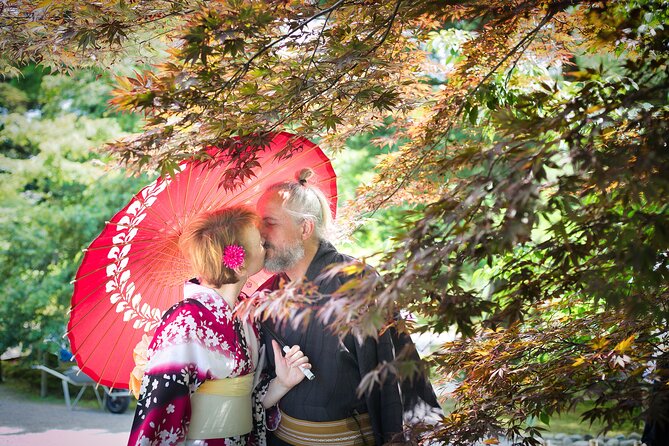 Kanazawa and Gokayama/Photoshoot by Professional Photographer - Gokayama: The Enchanting World Heritage Site