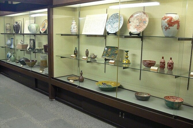 Kanazawa Art: Traditional Pottery Workplace Insights - Accessibility and Inclusivity