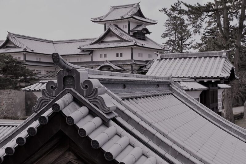 Kanazawa Full Day Private Guided Tour - Mobility and Dietary Considerations