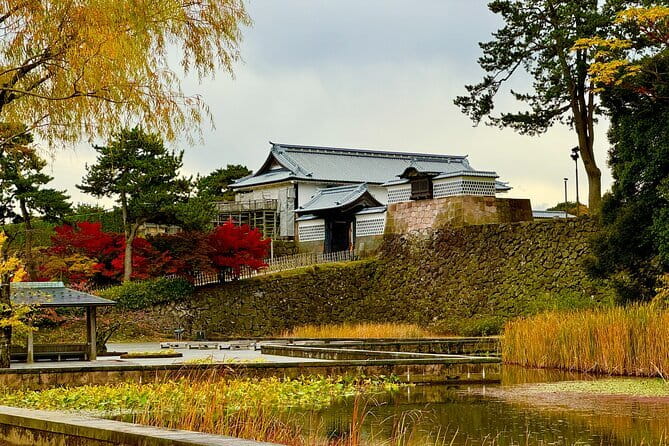 Kanazawa Half Day Private Tour - Castle, Garden, Geisha District - Additional Information