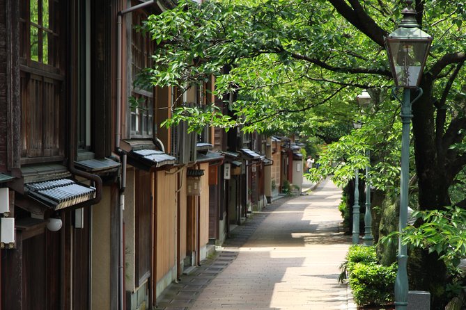 Kanazawa Half Day Tour (Private Guide) - Tour Inclusions