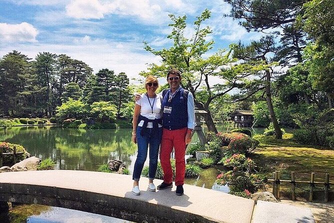 Kanazawa Highlights Tour Including Kenrokuen Garden - Kenrokuen Garden Exploration