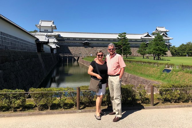 Kanazawa Highlights Tour Including Kenrokuen Garden - Essential Tour Details