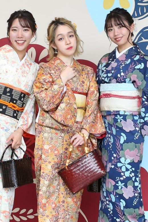 Kanazawa: Japanese Kimono Rental Near Higashi Chaya District - Location and Accessibility