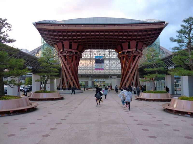 Kanazawa Like a Local: Customized Guided Tour - Highlights of the Tour