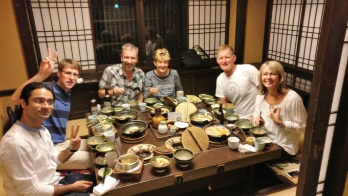 Kanazawa Night Tour With Full Course Meal - Meeting Point and Directions