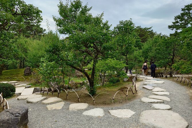 Kanazawa Private Tour With Guide Op.Bullet Train Ticket - Exploring Kanazawa