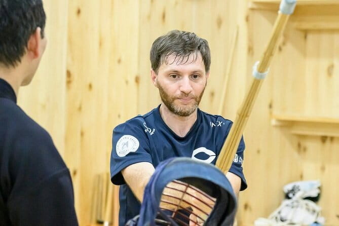 Kanazawa Samurai Experience a Japanese Kendo Workshop - The Formally-Trained Kyudo Master Instructor