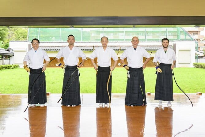 Kanazawa Samurai Experience: Authentic Archery Kyudo Workshop - Donning the Hakama: Preparing for the Experience