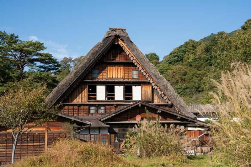 Kanazawa: Shirakawa-go & Metal-Casting Private Day Trip - Key Points