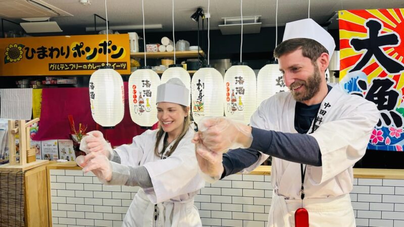 Kanazawa: Sushi & Japanese Cooking Class With a Master Chef - Language Assistance and Accessibility
