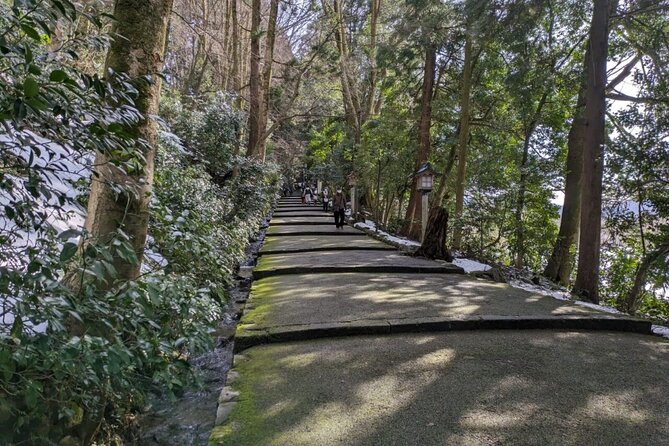 Kanazawa Temples Panoramic Landscape Views and Butterflies - Guided Tour Itinerary