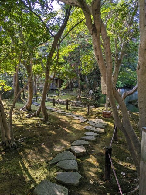 Kanazawa Tour: Gold Leaf, Japanese Sweets & Ninja Stars - Exploring Kanazawas Sights