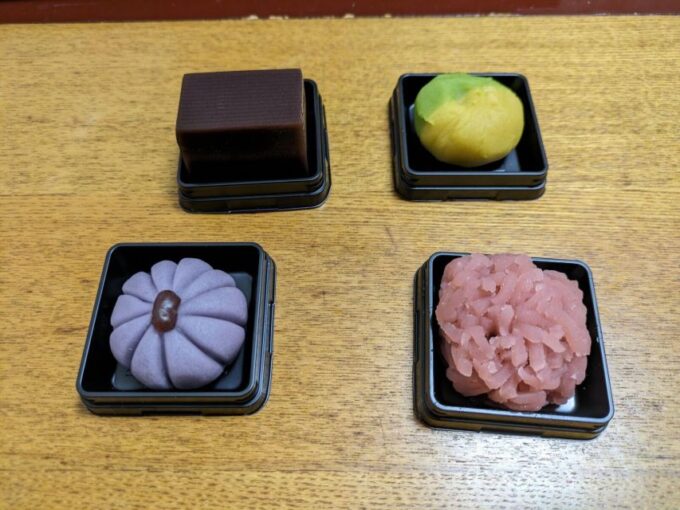 Kanazawa Tour: Gold Leaf, Japanese Sweets & Ninja Stars - Throwing Ninja Stars