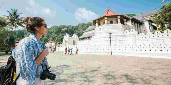 Kandy: Afternoon Private Custom City Tour! - Temple of the Tooth