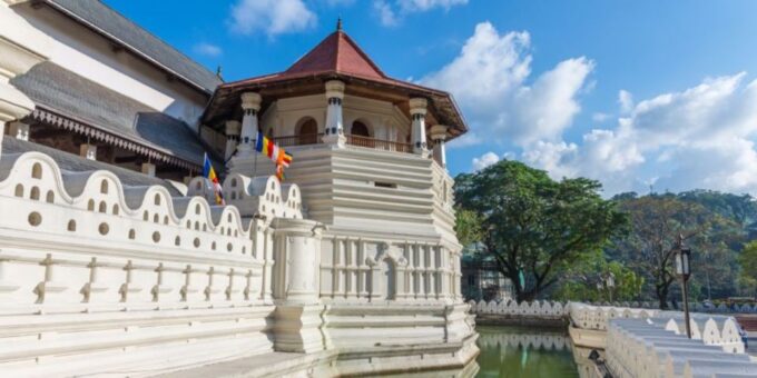 Kandy and Pinnawala: Private Day Trip From Colombo Harbor - Recap