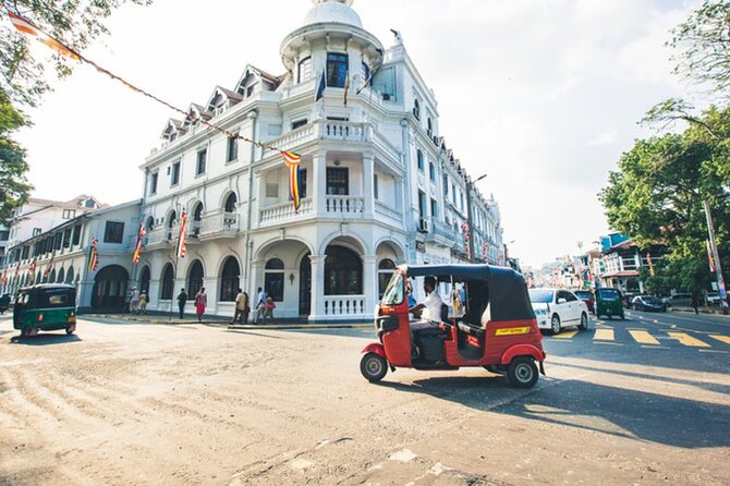 Kandy City Tour From Negombo - Navigating Kandys Charming Streets